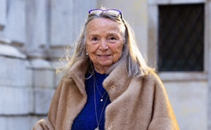 This Photographer Proves That Aging Is Beautiful Through Powerful Portraits Of Women Worldwide (48 Pics)